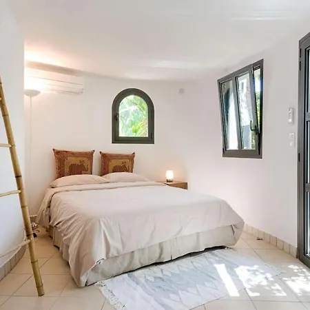 アパート Private With Private Pool In Saint Tropez サント・マキシム