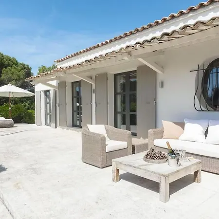 Private With Private Pool In Saint Tropez アパート *